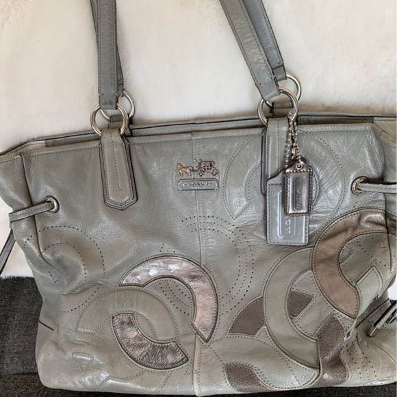 Coach hang bag - Picture 4 of 4